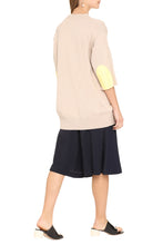 Carica l'immagine nel visualizzatore di Gallery, Maglione in cotone con scollo a V
