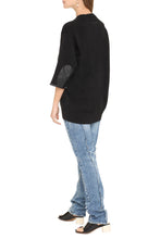 Carica l'immagine nel visualizzatore di Gallery, Maglione in cotone con scollo a V
