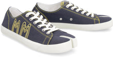 Carica l'immagine nel visualizzatore di Gallery, Sneakers low-top Tabi in tela
