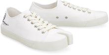 Carica l'immagine nel visualizzatore di Gallery, Sneakers low-top Tabi in tela
