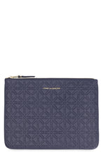 Load image into Gallery viewer, Logo detail flat leather pouch
