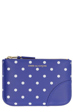Load image into Gallery viewer, Logo detail flat leather pouch
