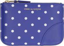 Load image into Gallery viewer, Logo detail flat leather pouch
