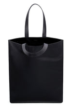 Carica l'immagine nel visualizzatore di Gallery, Tote bag piatta in pelle
