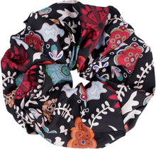 Carica l'immagine nel visualizzatore di Gallery, Scrunchie Giga in twill stampato
