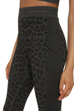 Carica l'immagine nel visualizzatore di Gallery, Leggings in jersey tecnico
