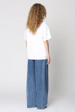 Carica l'immagine nel visualizzatore di Gallery, T-shirt girocollo in cotone
