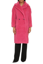 Load image into Gallery viewer, Tedgirl vegan fur coat
