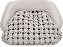 Carica l'immagine nel visualizzatore di Gallery, Clutch Gea Knots Shiny in ecopelle

