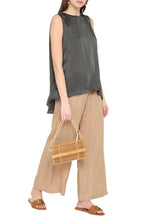 Load image into Gallery viewer, Satin tank top
