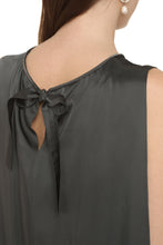 Load image into Gallery viewer, Satin tank top
