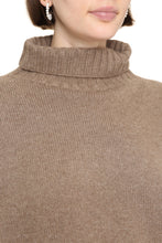 Carica l'immagine nel visualizzatore di Gallery, Maglione dolcevita in misto cachemire

