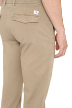 Carica l'immagine nel visualizzatore di Gallery, Pantaloni chino Prince in cotone

