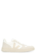 Carica l'immagine nel visualizzatore di Gallery, Sneakers low-top V-10
