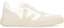 Carica l'immagine nel visualizzatore di Gallery, Sneakers low-top V-10

