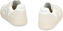 Carica l'immagine nel visualizzatore di Gallery, Sneakers low-top V-10
