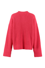 Carica l'immagine nel visualizzatore di Gallery, Pullover in maglia a costine
