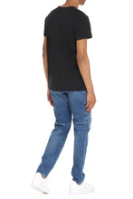 Carica l'immagine nel visualizzatore di Gallery, T-shirt girocollo in cotone
