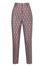 Load image into Gallery viewer, Cropped cigarette trousers
