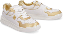 Load image into Gallery viewer, Valentino Garavani - ONE STUD leather low-top sneakers

