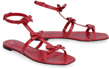 Carica l'immagine nel visualizzatore di Gallery, Valentino Garavani - Sandali French Bows in pelle
