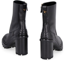 Load image into Gallery viewer, Leather ankle boots

